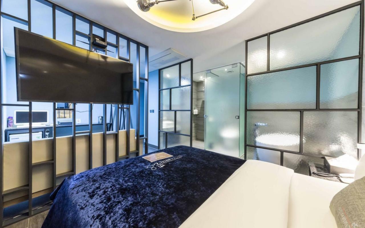 Design Hotel Ddeul& Osan Exterior photo
